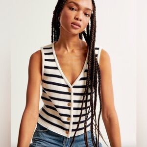 Abercrombie & Fitch Striped Sweater Vest | XS | Button Front Knit